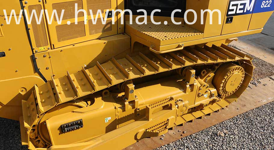 bulldozer crawler bulldozer crawler